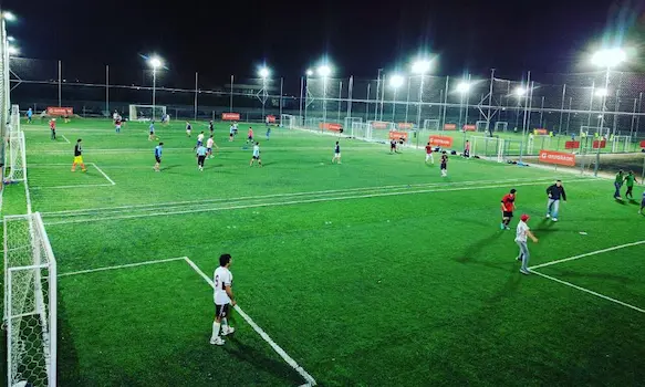 Administra reservas de canchas y espacios deportivos en tiempo real, evitando duplicaciones y optimizando horarios.