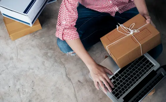 Automatiza los procesos de pedidos y ventas, reduciendo tiempos de espera y mejorando la experiencia de compra del cliente.